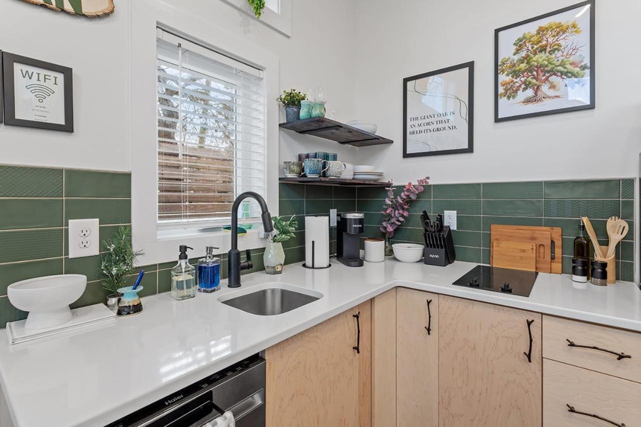 The Acorn - Tiny House In Historic Oakwood Villa Raleigh Dış mekan fotoğraf